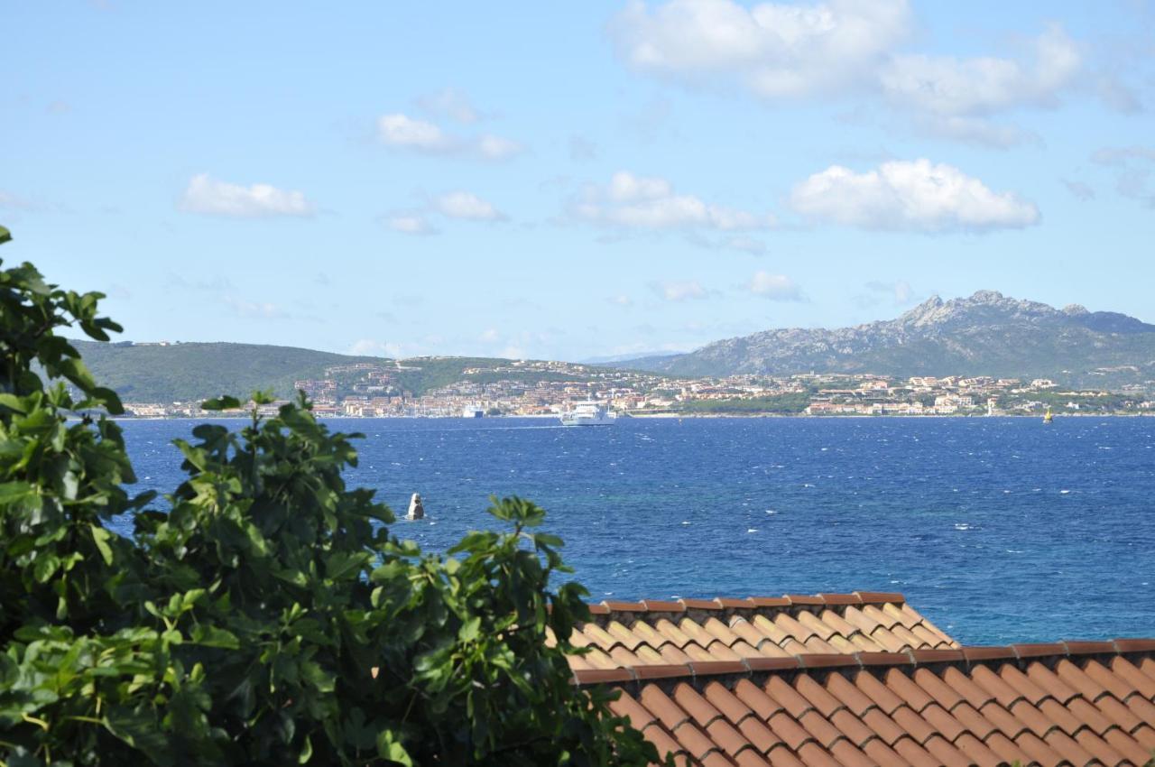 Appartamentino Panoramico...Con Finestra Sul Mare! La Maddalena  Dış mekan fotoğraf