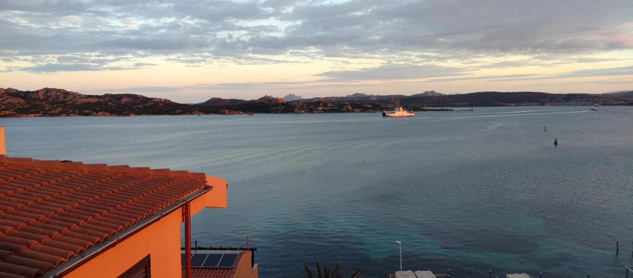 Appartamentino Panoramico...Con Finestra Sul Mare! La Maddalena  Dış mekan fotoğraf