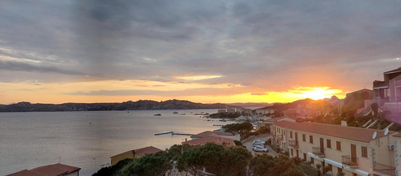 Appartamentino Panoramico...Con Finestra Sul Mare! La Maddalena  Dış mekan fotoğraf