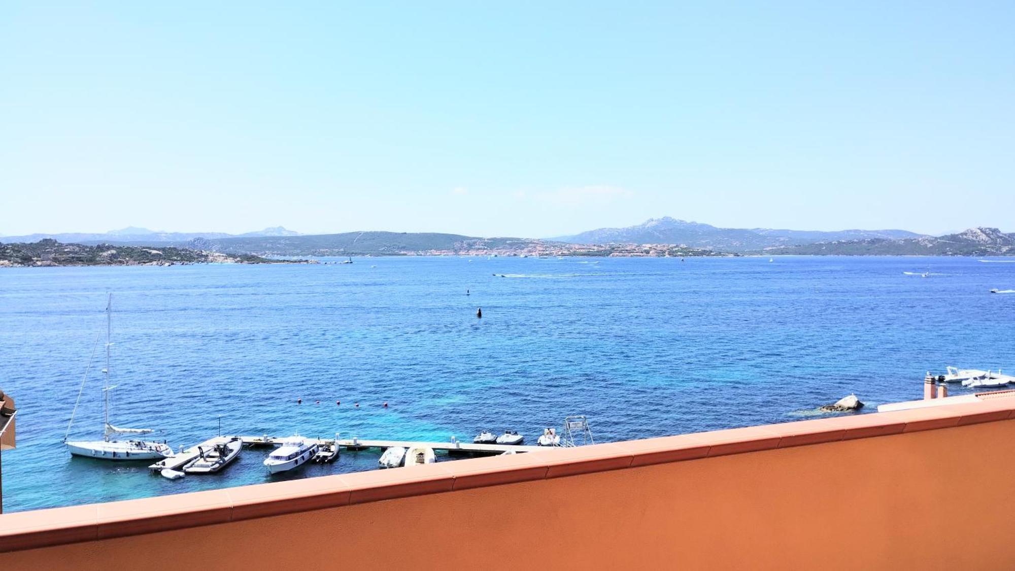 Appartamentino Panoramico...Con Finestra Sul Mare! La Maddalena  Dış mekan fotoğraf